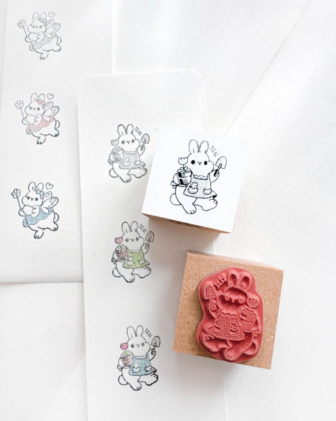 peipeistudio Little Rabbit Stamp- Gardener